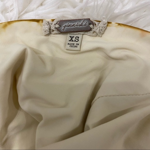 Gimmicks | Tie Dye Lace Halter V Neck Ruched Back Bodysuit Cream Mustard - Picture 7 of 14